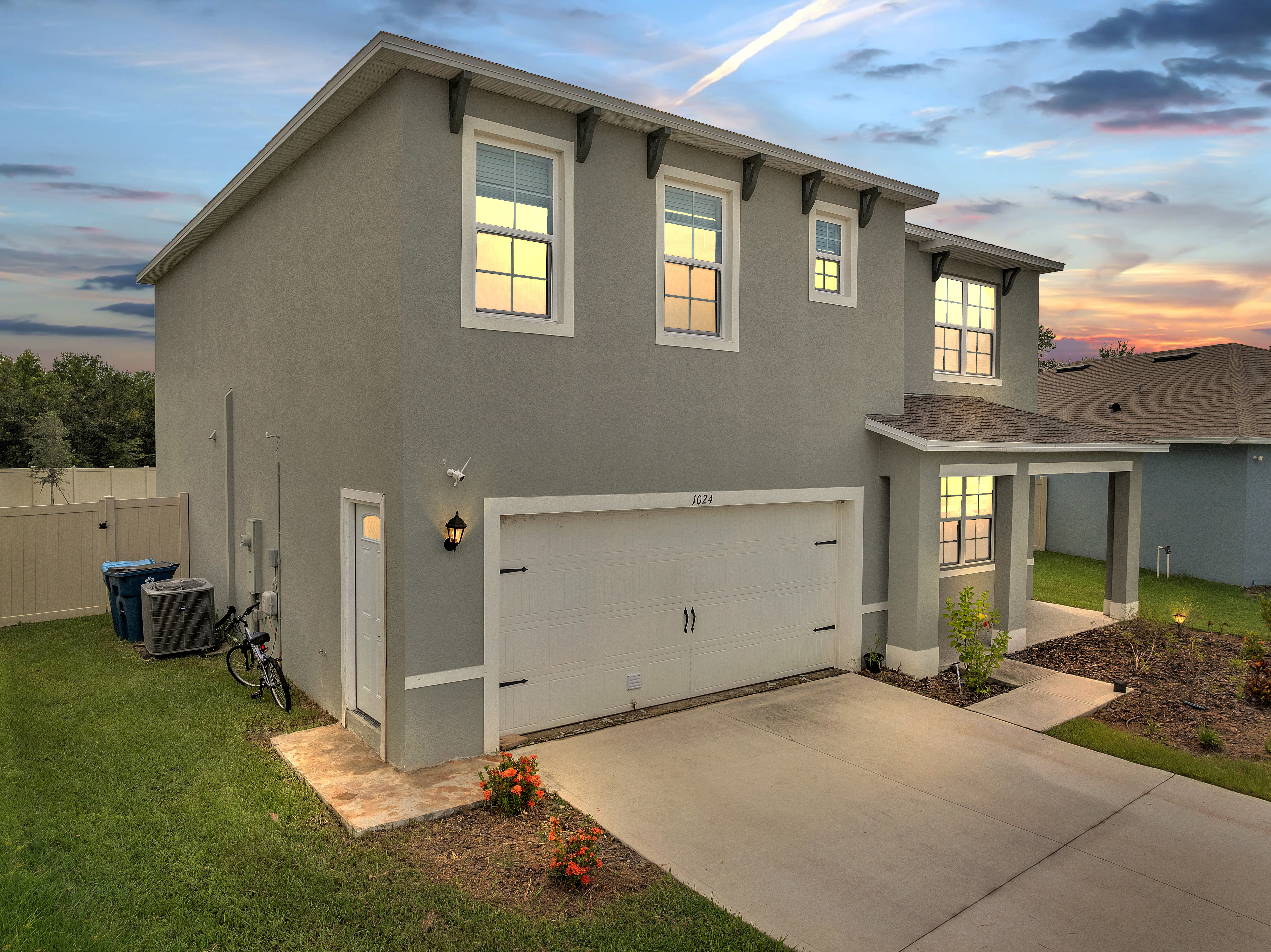 Sold property at 1024 BROOKLET DR, Davenport